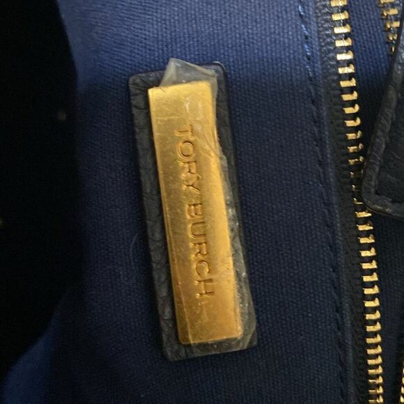 TORY BURCH CHELSEA SLOUCHY BLUE LEATHER TOTE - Picture 9 of 11